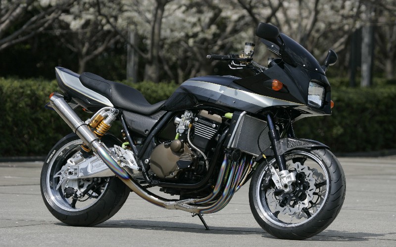 ZRX1200R.JPG