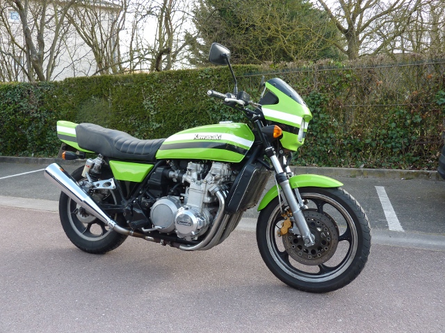 z1300.jpg